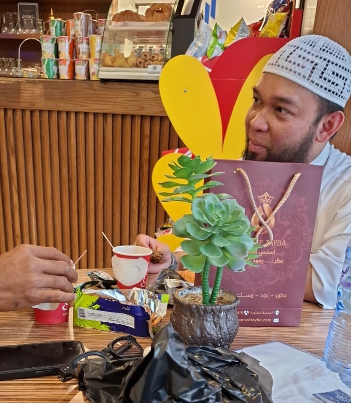 Ustadz Ariful Bahri